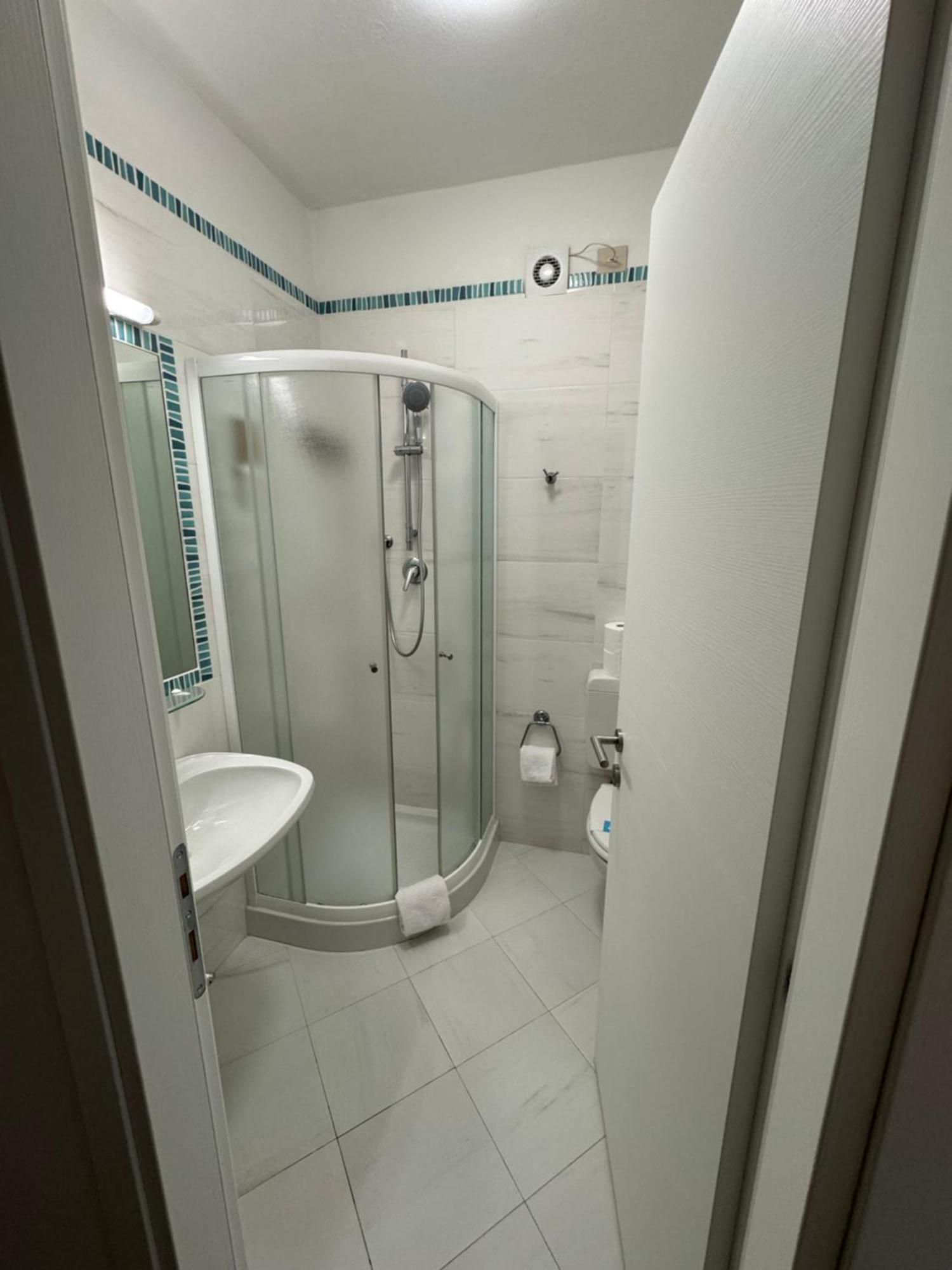 Hotel San Francisco Λινιάνο Σαμπιαντόρο Εξωτερικό φωτογραφία