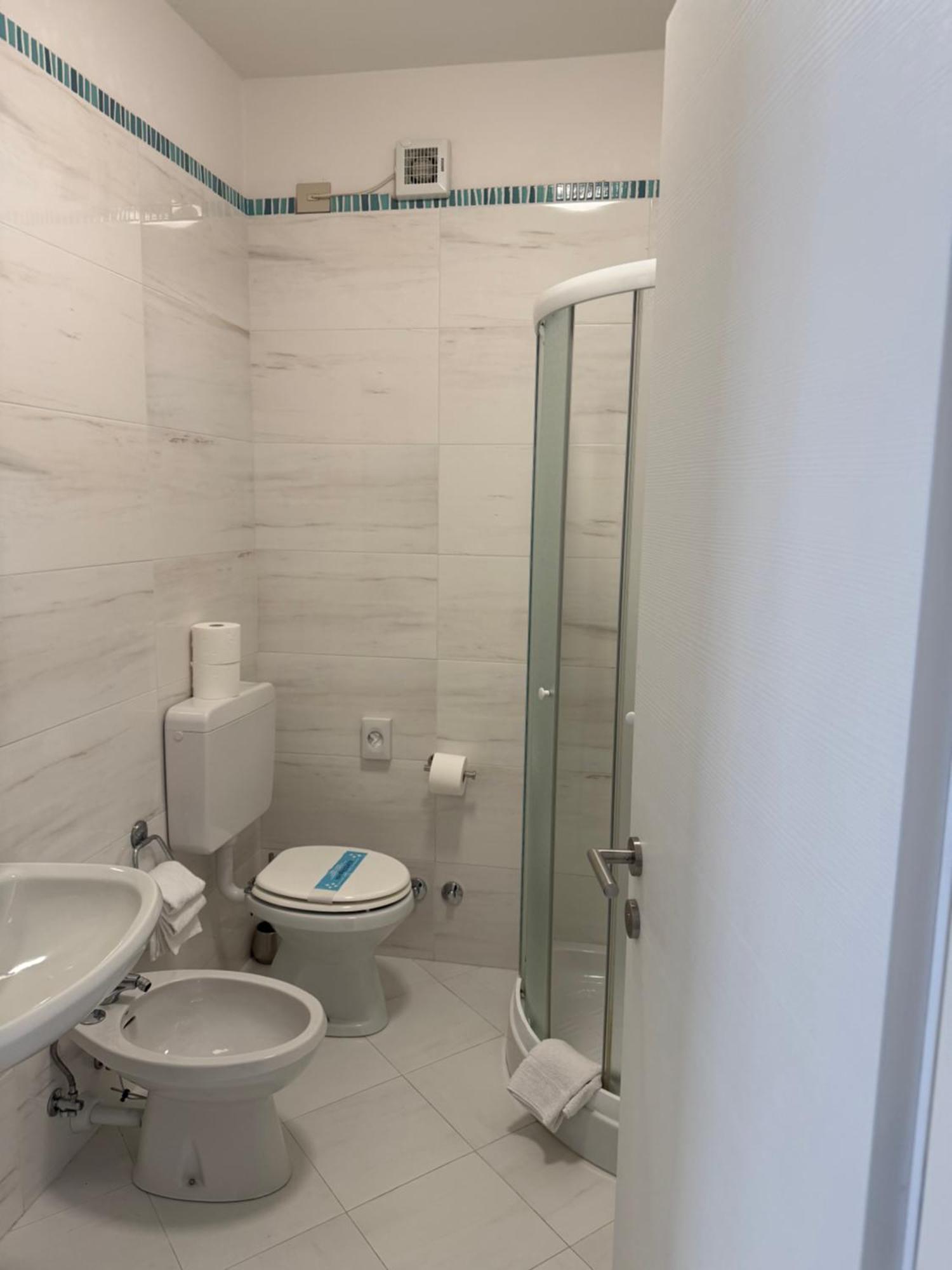 Hotel San Francisco Λινιάνο Σαμπιαντόρο Εξωτερικό φωτογραφία